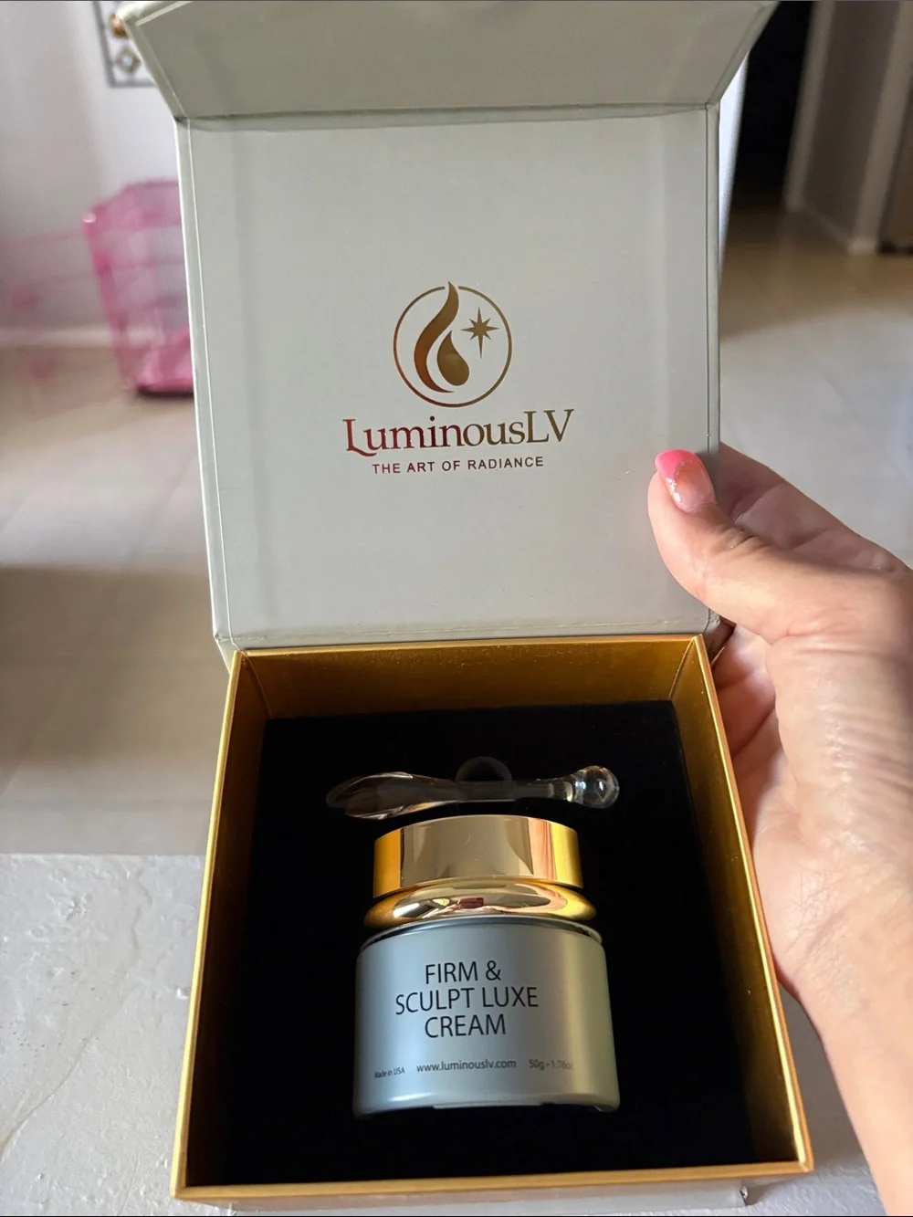 LuminousLV Firm & Sculpt Luxe Cream — Gray